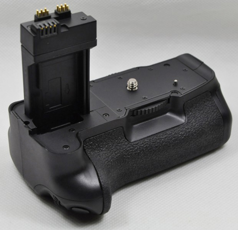 canon BG-E8 battery grip